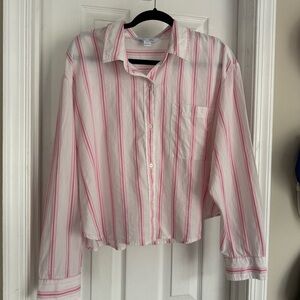 NWOT Old Navy Striped Pink and White Button-Up Shirt